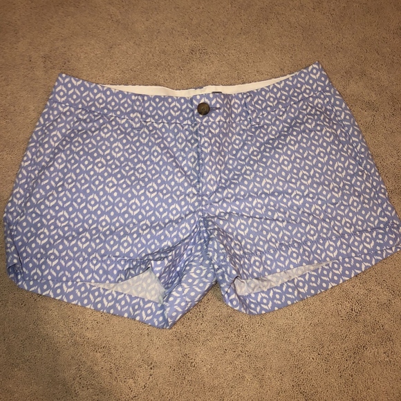 Old Navy lilac patterned shorts - Picture 1 of 3